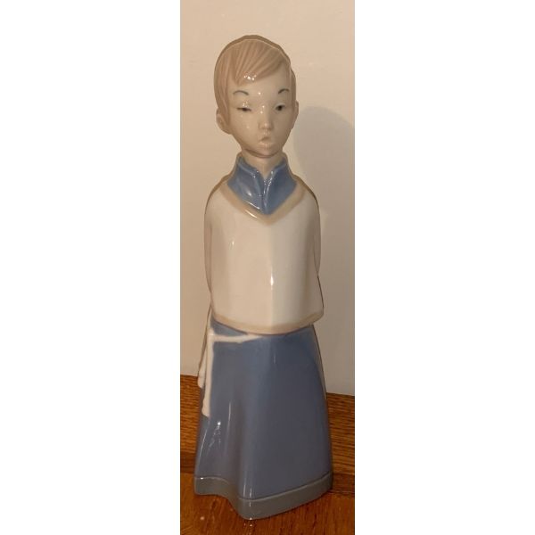 Rex Spain Porcelain Choir Boy 6T