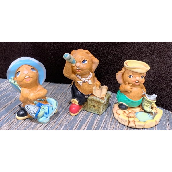 Pen Delfin Figures - 'Shrimpy', 'Whopper' & 'Jim-Lad'