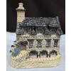 Image 1 : January British Traditions 'Burn's Reading Room' Hand Carving