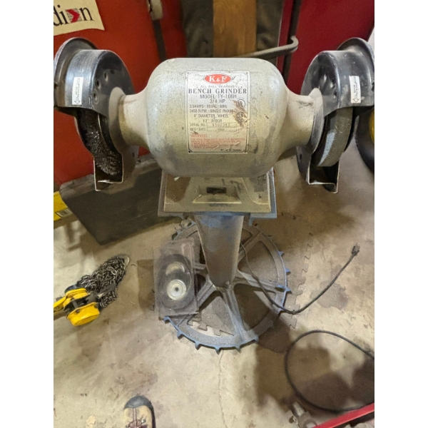 K &F bench grinder model – TY – 106H 3/4 horsepower on solid cast iron base with extra grinding whee