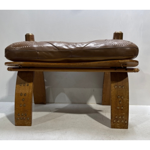 Vintage Camel Saddle 14Wx19Dx16.5H