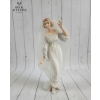 Image 6 : Collection Of Frances Hook. And Precious Moments Figurines And Two Plates. 