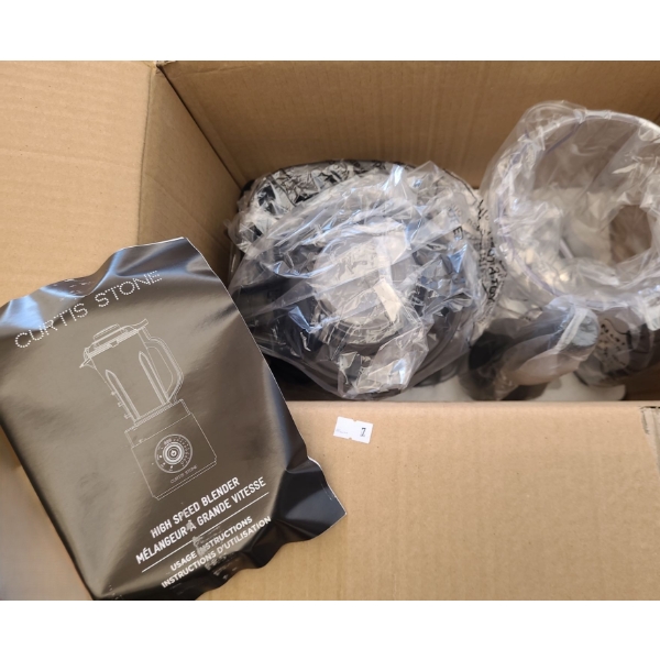 Custis Stone High Speed Blender (New in Box)
