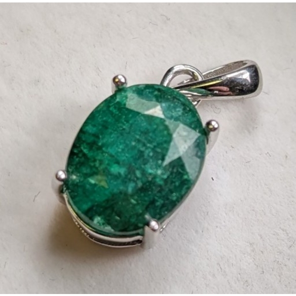 2.8 g Certified Silver Emerald gemstone Pendant ($9,832 Appraisal)