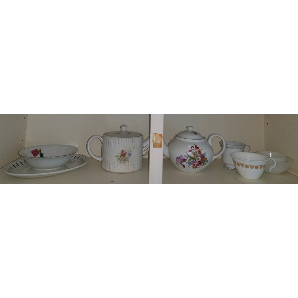 Vintage Bone China Collection 