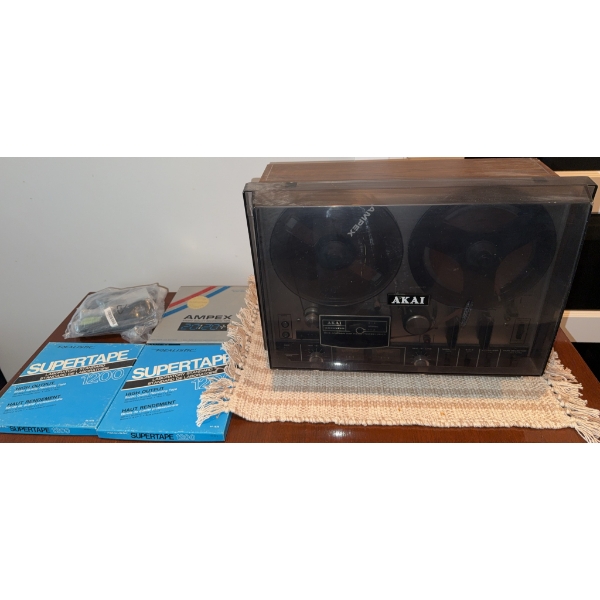 Akai 4000DS Reel-to-Reel Tape Deck With Tapes