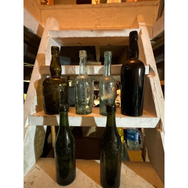  5 hand blown Vintage liquor bottles, 2 clear blue 2 Amber and 2 green no chips all in great conditi