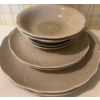 Image 3 : Clear Glass & Ceramic Servingware Collection 