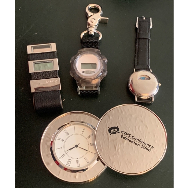 Time Collection -S Cross ARC Hello Kitty & Phillipe Stark w/ Fossil 900812