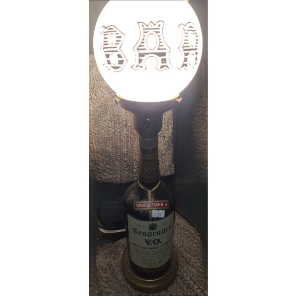 Bar Light w/ Seagrams Base 5" Diameter Base, 20 T