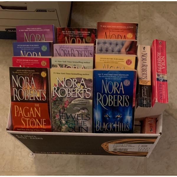 Nora Roberts Book Collection - Hefty Haul