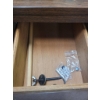Image 6 : Singer Model 534 Stylist Sewing Machine with Accessories