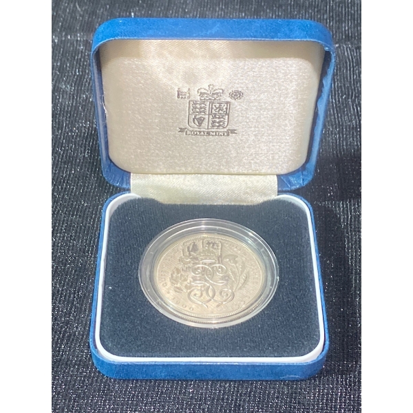  1990 Queen Mother 90th Birthday £5 92.5% Silver Proof Coin, 26.2 grams