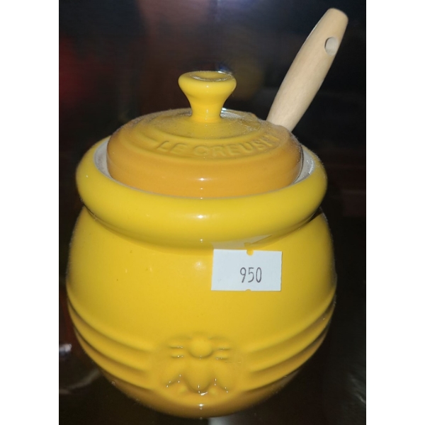 Le Creuset Honey Pot with Dipper 4 T, 4 W with Lid 