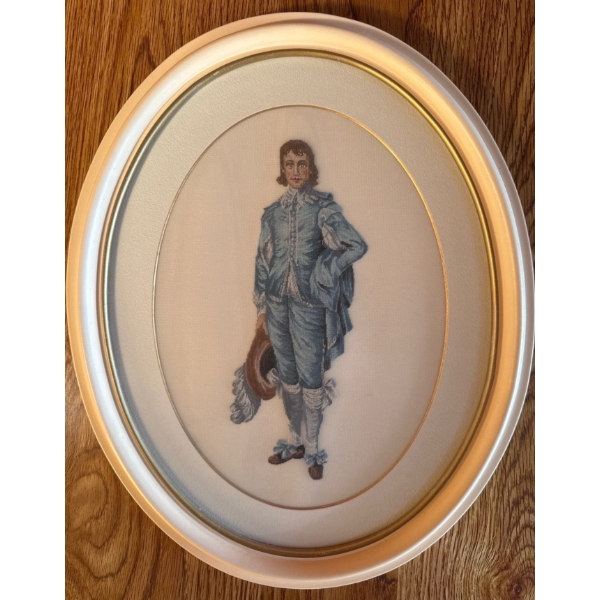 Two Decorative Wall Hangings   Boy Blue & Lady Red  11"tall X2