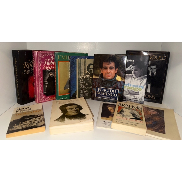 Biographies - Books About People 