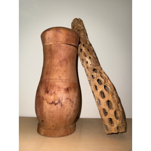 Hand Carved Decorative Urn W Lid 10Tw/ Cholla Wood Cell
