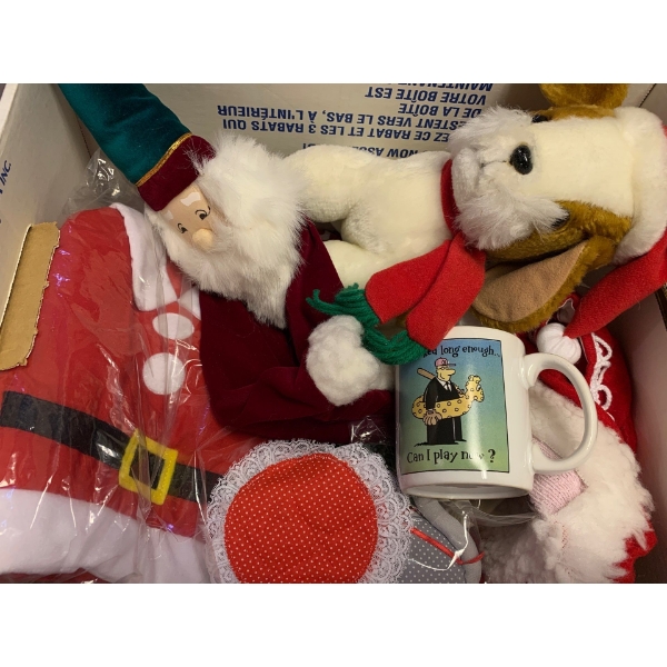 Carlton Cards 'I've Worked Long Enough... Can I Play Now?' Mug w/  Holiday Collection 