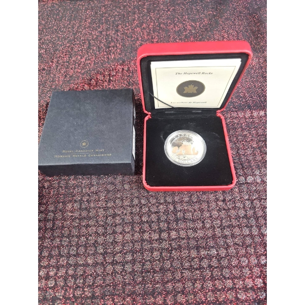 2004 Canada $20 Silver Coin Hopewell Rocks