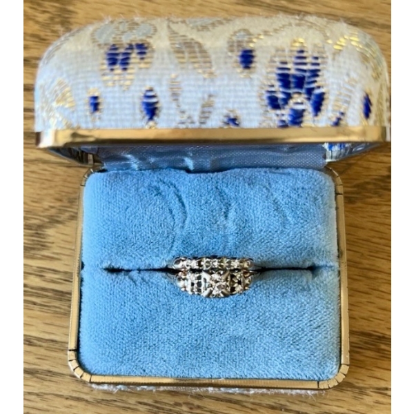 Vintage 14K Gold 8 Grams Engagement Ring & Wedding Band Lovely Vintage Et