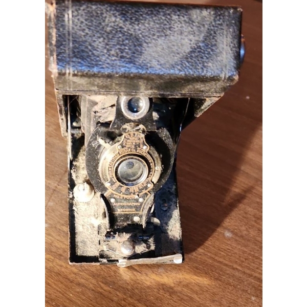 - Vintage Kodak Autographic No.2 Folding Brownie Camera 