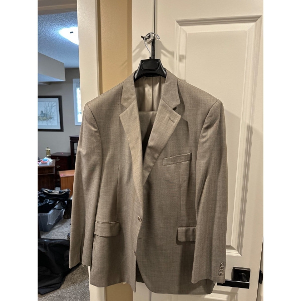 Manzoni Raymonds Menswear Suit Around Size XL,  Pants 43R