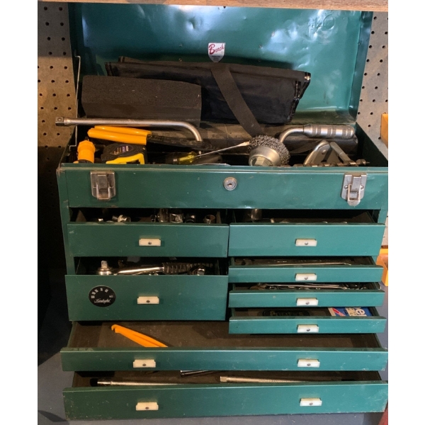 Beach Metal Tool Chest w/ Contents 20x11x19