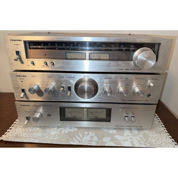 Toshiba Stereo System Components