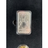 Image 3 : 2012 CFL Ultimate Fan Set - includes Grey Cup Loonie, 1 Ounce Pure Silver CFL bar and Replica Grey C