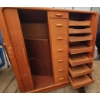 Image 7 : Teak Mid-Century Modern Dresser by Dyrlund With Sliding Doors and Drawers