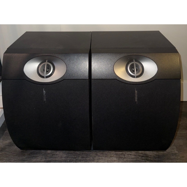 Bose 301-V Speakers  Left & Right For Surround Sound Set Up