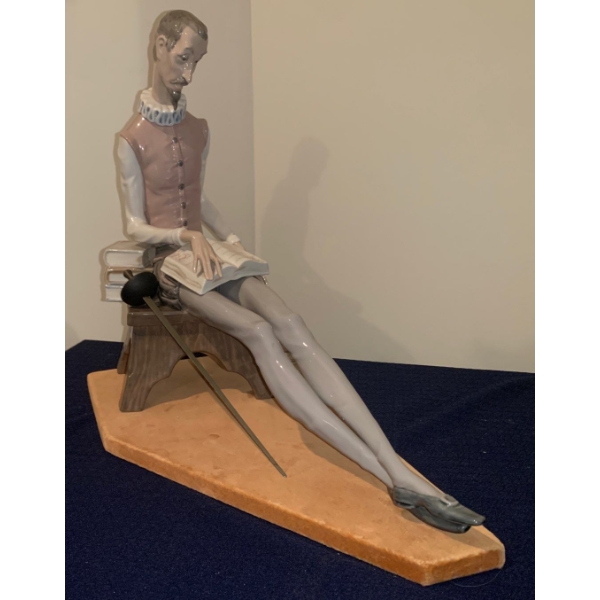 NAO LLADRO Don Quixote Porcelain Sculpture - 16W, 9D, 16T 