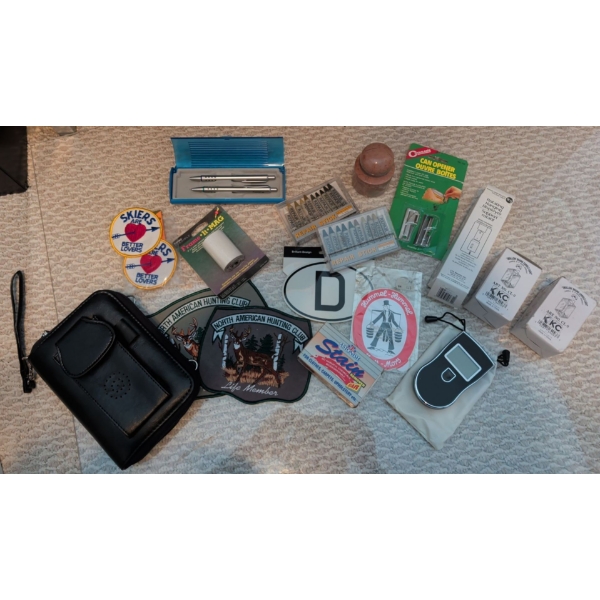 New Rotating Hanging Displayer Stone Paperweight Puma Ballpoint Pens Patches & more