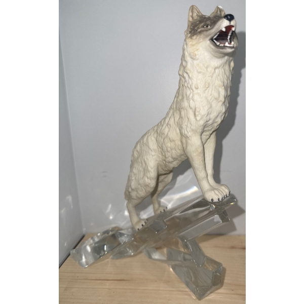 'Cry Of The North' by The Franklin Mint ft/ White Wolf On A Crystal Iceberg 12'Tall