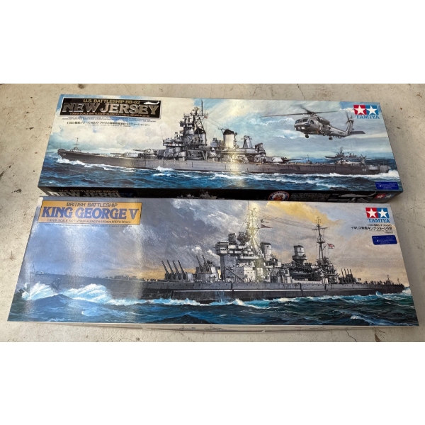 US Battleship BB-62 1/350 Sc w/ British Battleship King George V 1/350 Sc 