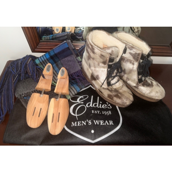 Winter Must Haves - Seal Skin Boots Mens Size 9 Tasselled Scarves & more