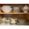 Image 2 : J&G England China Collection Lucerne Olive Green