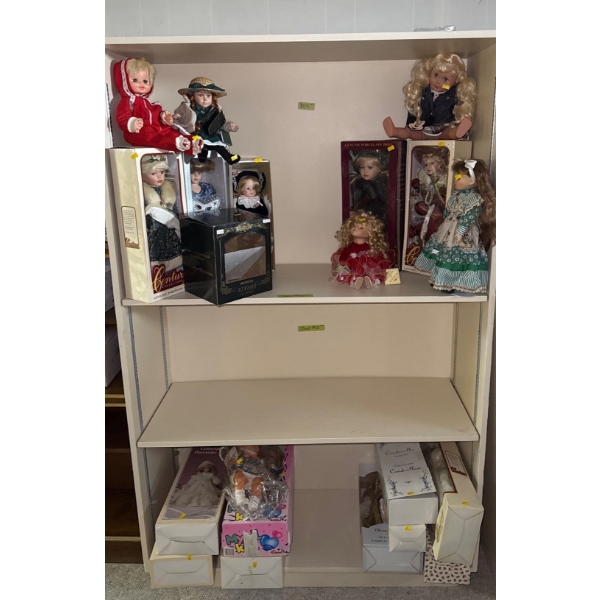 White Vintage Shelf (Contents NOT Included, Comes with 2 Extra Shelves) -  45W, 72T 