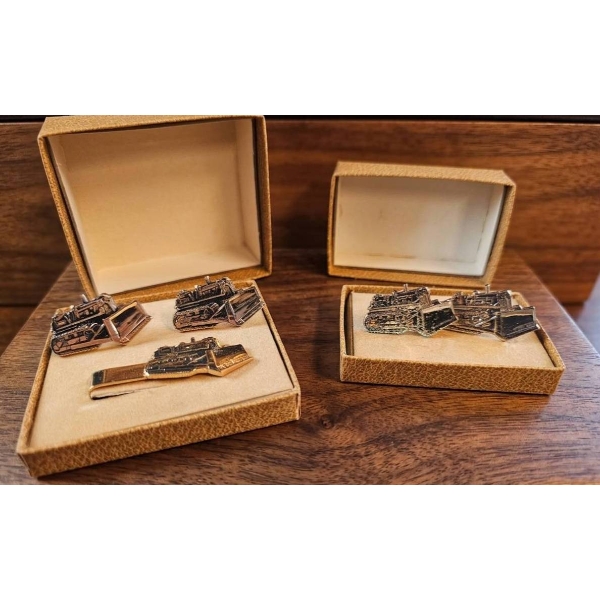 Gold Tone Bulldozer Cufflinks and Tie Clip