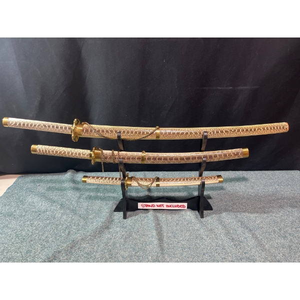 3pcs Snake Skin 39" Katana Set w/Chain Decoration (Stand Not Included)