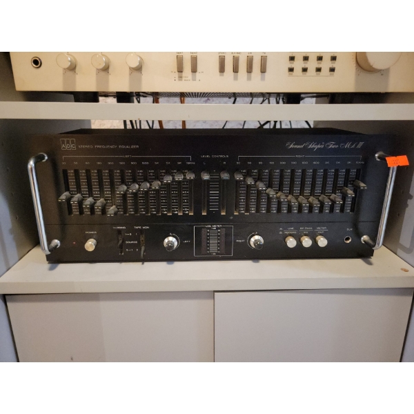 ADC Stereo Frequency Equalizer 02283