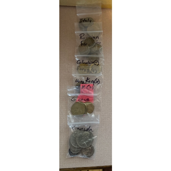 Assorted World Currency / Coinage - Canada Italy & More 