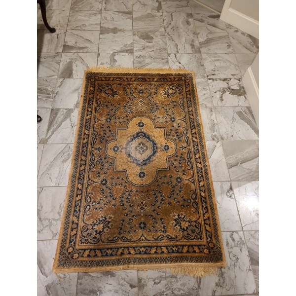 Gorgeous Gold Tones Rug - 58x36 