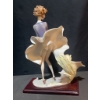 Image 4 : Florence Giuseppe Armani 1988 Figurine Woman With Umbrella