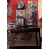 Image 3 : Connor Mcdavid T-Shirts, Bobblehead, Puck, 25 Hockey Cards