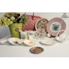 Image 2 : collection of various vintage and antique items