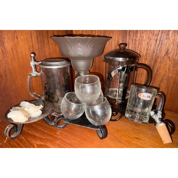 Vintage Kitchen Collectibles w/ Candle Holders, Sea Shells, Coffee Cup, A&W Mini Mug