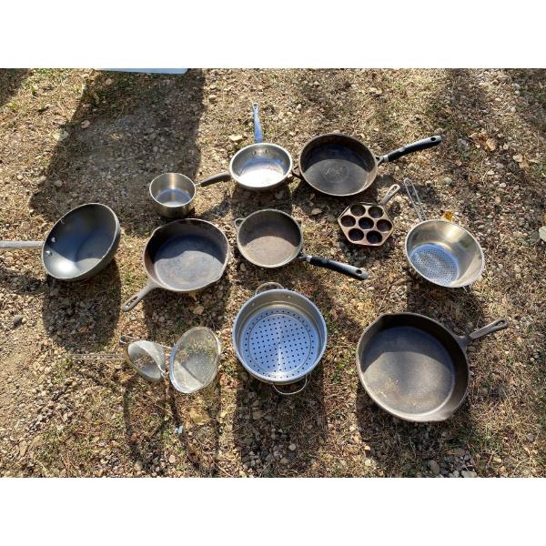 Cast Iron Pots & Pans