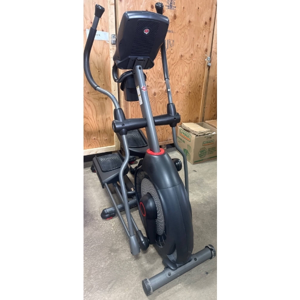 Schwinn Elliptical With Incline Resistance and Precision Path Foot Motion Technology