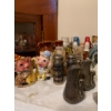 Image 15 : 50+ Vintage Unique Salt and Pepper Shakers in Various Designs